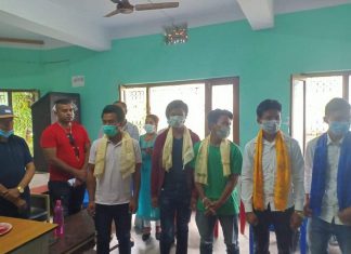 नेकपा एमाले मकवानपुरद्वार आयोजित पार्टी प्रवेश कार्यक्रम सम्पन्न