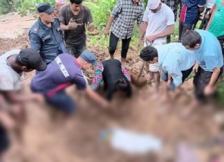 पहिरोमा पुरिएर रुकुममा आमाछोरीको मृत्यु