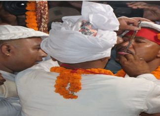 येंयापुन्हीमा बालकरामले जिब्रो छेडेर पशुपतिनाथको परिक्रमा गर्ने