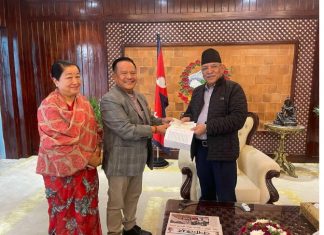 मीनबहादुर गुरुङद्वारा राहतकोषमा १ करोड ११ लाखको