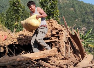 भुकम्प प्रभावित ठाउँमा उद्धारमा निरन्तर खटिदै वाईसीएल तथा क्रान्तिकारीका कार्यकर्ताहरु