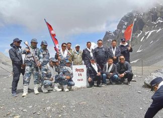 सशस्त्र र चिनीयाँ प्रहरीको संयुक्त टोलीद्वारा सीमा स्तम्भको अनुगमन