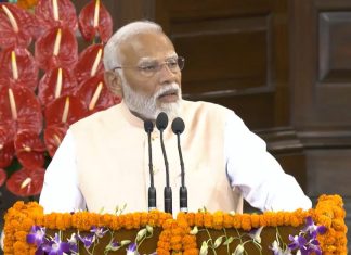 एनडीएको नेता चुनिए मोदी