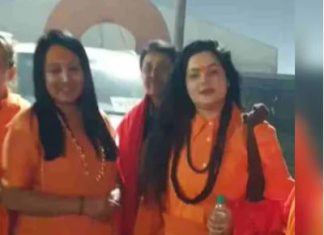 कुम्भः करण अर्जुनकी हिरोइनले गरिन आफ्नै पीण्डदान, बनिन महामण्डेलश्वर