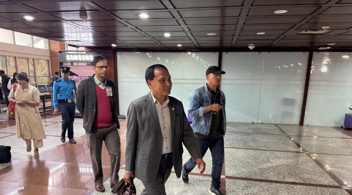 अन्तर्राष्ट्रिय सौर्य गठबन्धन सभामा भाग लिन मन्त्री कुलमान घिसिङ भारत प्रस्थान