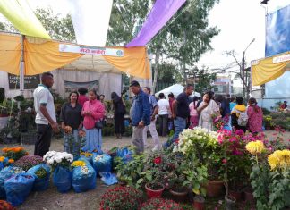 पुष्प मेलाको चौथो दिन : ३४ हजारले अवलोकन गर्दा एक करोड तीन लाखको कारोबार