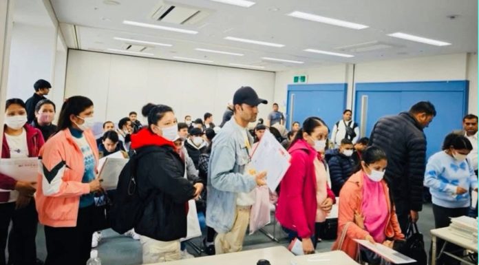 जापानको कान्साई घुम्ती कन्सुलर शिविरमा करिब हजार जनाले कन्सुलर सेवा लिए