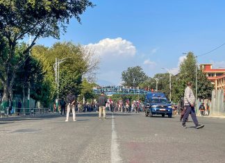 एमालेको प्रदर्शन र रथयात्राले उपत्यकाको ट्राफिक व्यवस्थापन प्रभावित