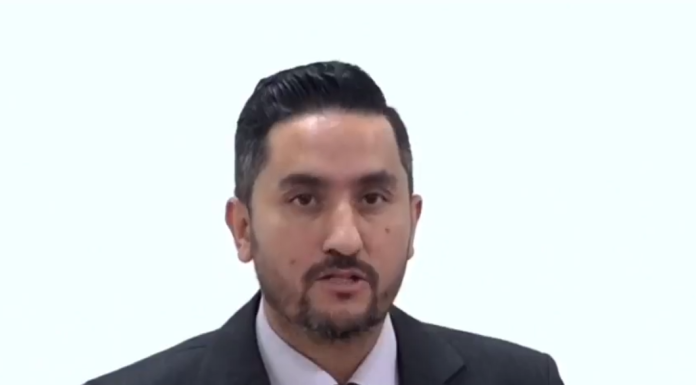 एनआरएनएलाई राजनीतिबाट अलग्गै राख्नुपर्छ : सञ्चारमन्त्री खरेल