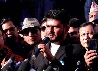 ‘सत्यको पक्ष रोजेँ’ भन्दै पत्रकार राजिव खत्री रास्वपा प्रवेश