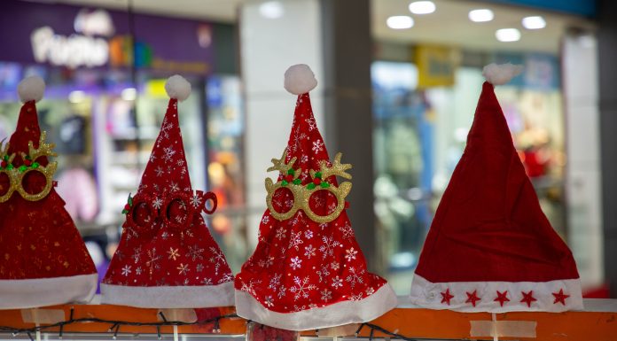 काठमाडौंमा क्रिसमशको तयारी (फोटो फिचर)