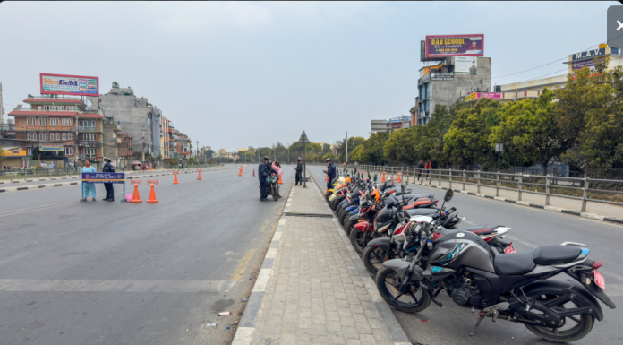 निर्वाचनका दिन काठमाडौं उपत्यकामा अनुमती बिना चलाइएका ९०० सवारी नियन्त्रणमा