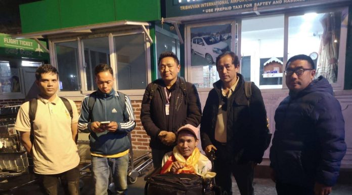 नेपाली राजदूतावासको पहलमा २४ वर्षपछि होमबहादुर घर्ती स्वदेश फर्किए