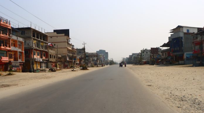 कोशी प्रदेशका सडक सुनसान (तस्विरहरु)