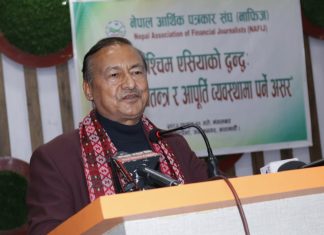 व्यवसायी घिमिरेको दाबी : तत्काल पेट्रोलियम पदार्थको अभाव हुँदैन