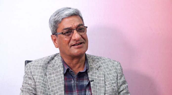 रमेश लेखकको बन्दी प्रत्यक्षीकरण रिटमा कारण देखाऊ आदेश