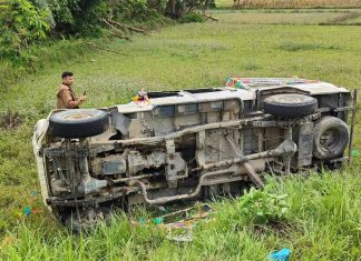 सिन्धुलीको दुधौलीमा जन्ती बोकेको बुलेरो दुर्घटना, पाँचजना घाइते