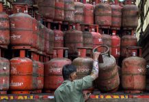 भारतमा एलपी ग्यासको मूल्य बढ्यो, नेपालमा के होला ?