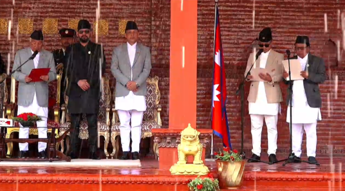 गृहमन्त्री गुरुङ र विज्ञान, प्रविधिमन्त्री पुनले लिए सपथ