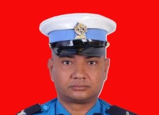 कोशी प्रदेशकै सर्वोत्कृष्ट प्रहरी बने मोरङ ट्राफिक प्रमुख न्यौपाने