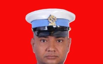 कोशी प्रदेशकै सर्वोत्कृष्ट प्रहरी बने मोरङ ट्राफिक प्रमुख न्यौपाने