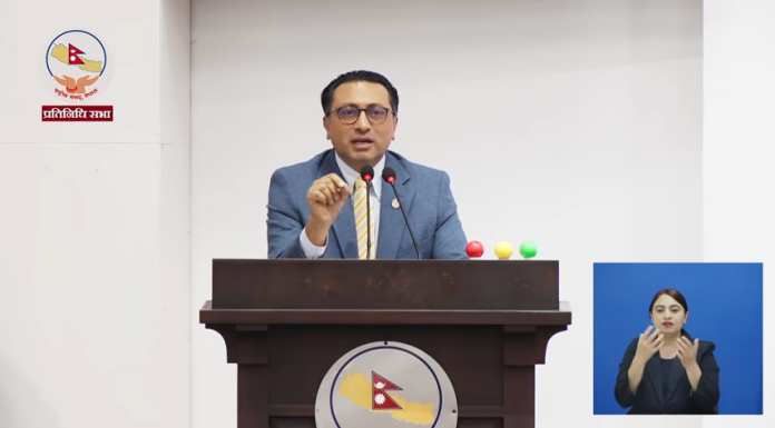 बजेट दस्तावेज अध्ययन गरेर मात्रै टिप्पणी गर्न सांसदलाई अर्थमन्त्रीको आग्रह