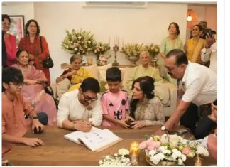 अन्ततः आमिर खानले गरे ६१ बर्षमा तेस्रो बिबाह, अघिल्ला दुई बिबाहका बारेमा जान्नुहोस्
