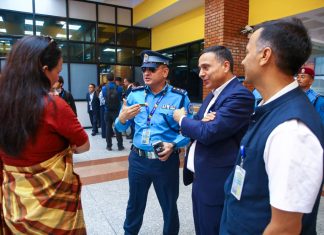 त्रिभुवन अन्तर्राष्ट्रिय विमानस्थलको अध्यागमन र भन्सार कार्यालयको अनुगमन (तस्विर)