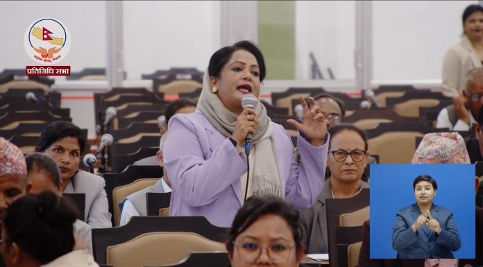 देशको प्रधानमन्त्री बन्नुस्, जनताको पक्षमा गम्भीर हुन सिक्नुस् : एमाले सांसद सिद्धिकी